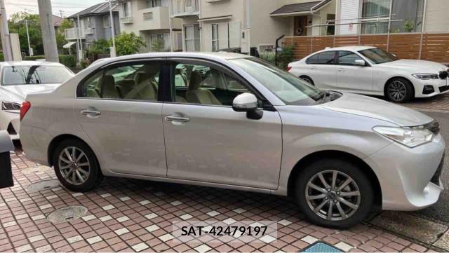 Toyota COROLLA AXIO 2017-03 8281741-3