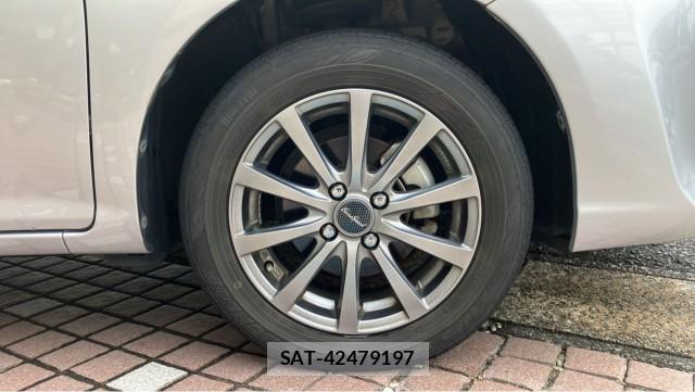 Toyota COROLLA AXIO 2017-03 8281741-8