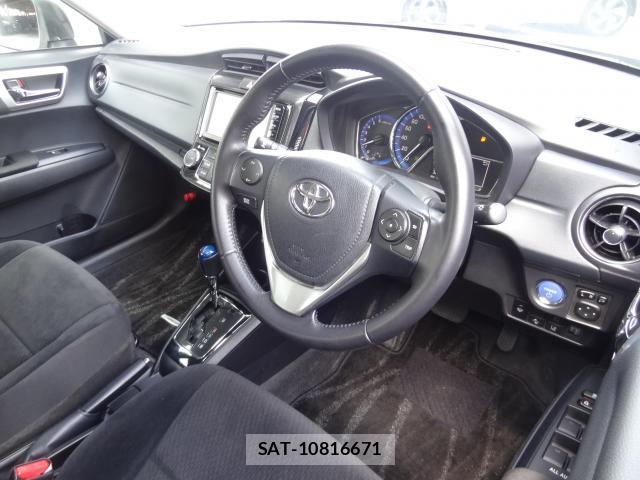 Toyota COROLLA AXIO 2015-07 8282940-11