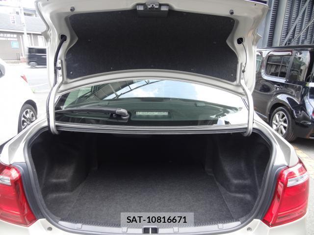 Toyota COROLLA AXIO 2015-07 8282940-15