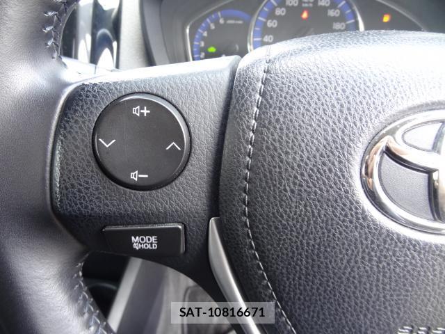 Toyota COROLLA AXIO 2015-07 8282940-16