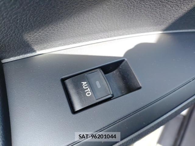 Toyota COROLLA AXIO 2021-07 8285687-12