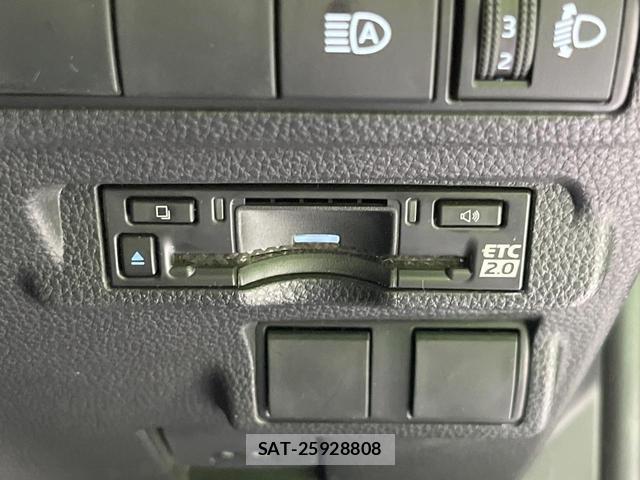 Toyota COROLLA CROSS 2023-12 8276694-6