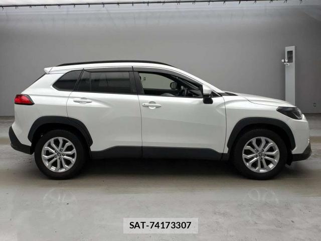 Toyota COROLLA CROSS 2023-02 8276974-13
