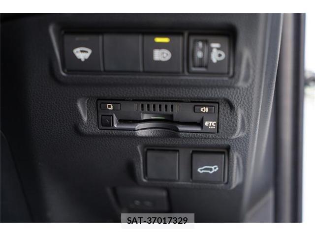 Toyota COROLLA CROSS 2023-07 8278108-19