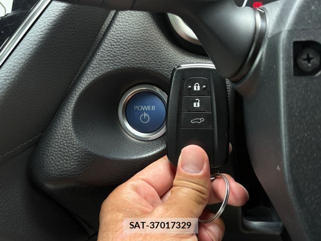 Toyota COROLLA CROSS 2023-07 8278108-8