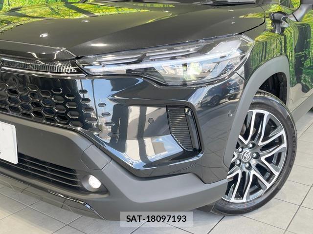 Toyota COROLLA CROSS 2026-06 8280055-11