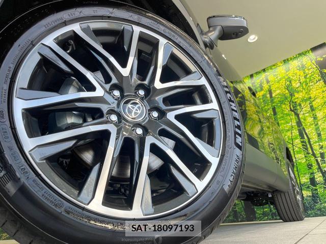 Toyota COROLLA CROSS 2026-06 8280055-12
