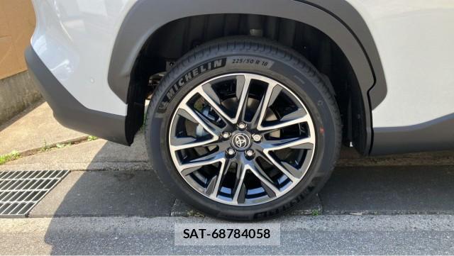 Toyota COROLLA CROSS 2026-04 8280463-8