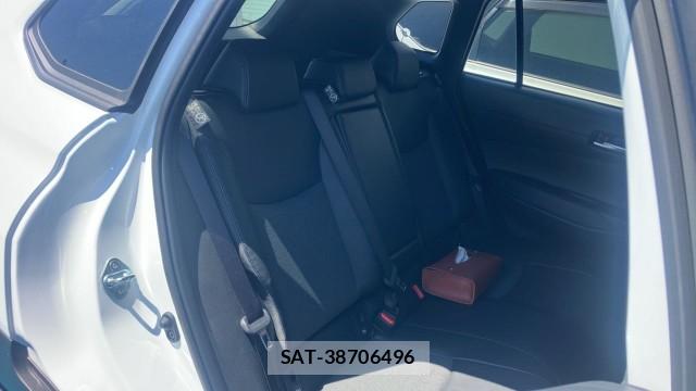 Toyota COROLLA CROSS 2026-03 8280590-6
