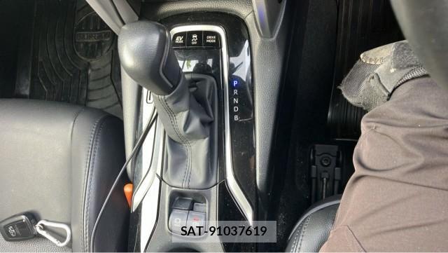 Toyota COROLLA CROSS 2021-09 8281309-13