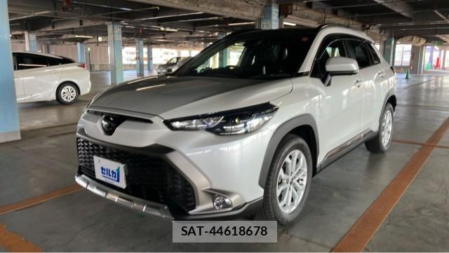 Toyota COROLLA CROSS 2022-06 8281729-0