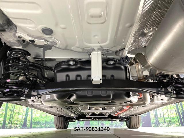 Toyota COROLLA CROSS 2026-04 8281795-18
