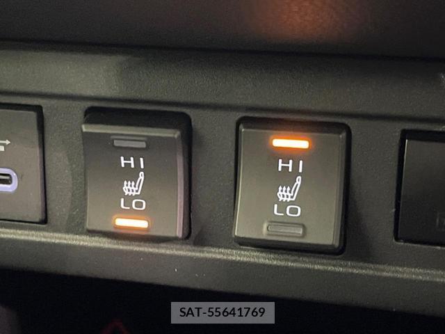Toyota COROLLA CROSS 2024-11 8282832-6
