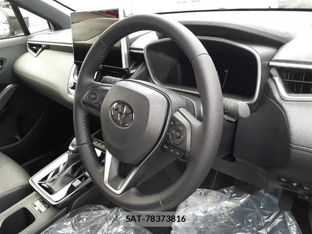 Toyota COROLLA CROSS 2026-07 8284384-3