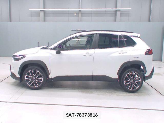 Toyota COROLLA CROSS 2026-07 8284384-8