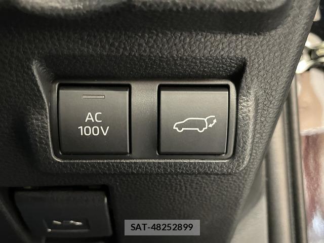 Toyota COROLLA CROSS 2023-04 8285141-7