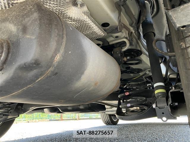 Toyota COROLLA CROSS 2023-07 8285845-17