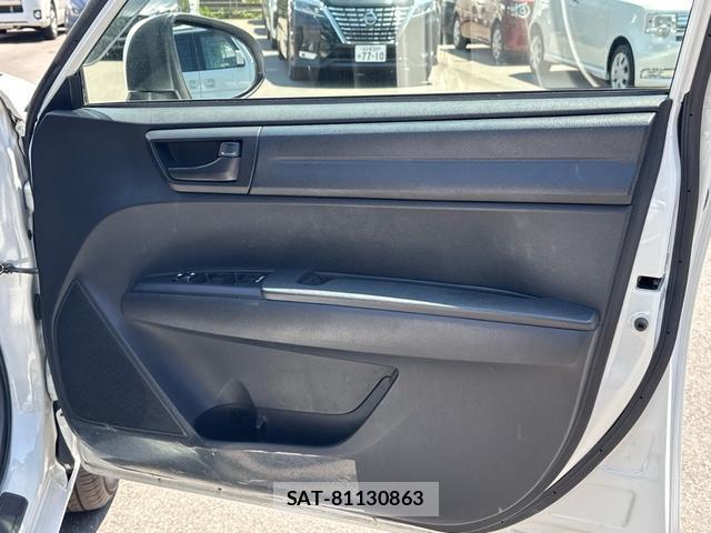 Toyota COROLLA FIELDER 2018-04 8277767-15