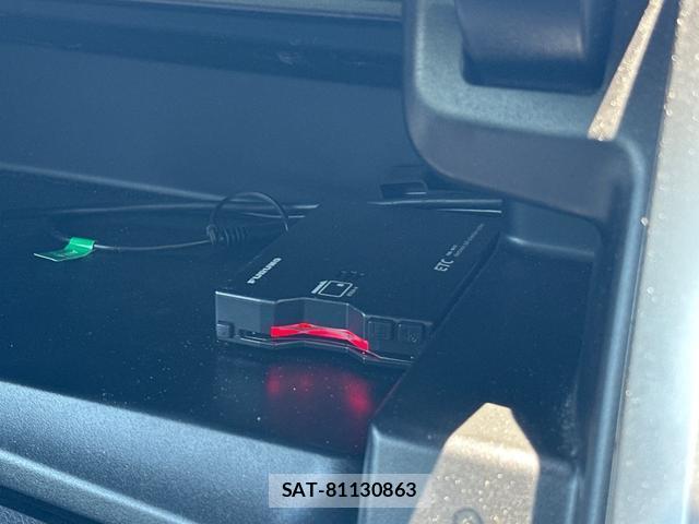 Toyota COROLLA FIELDER 2018-04 8277767-5