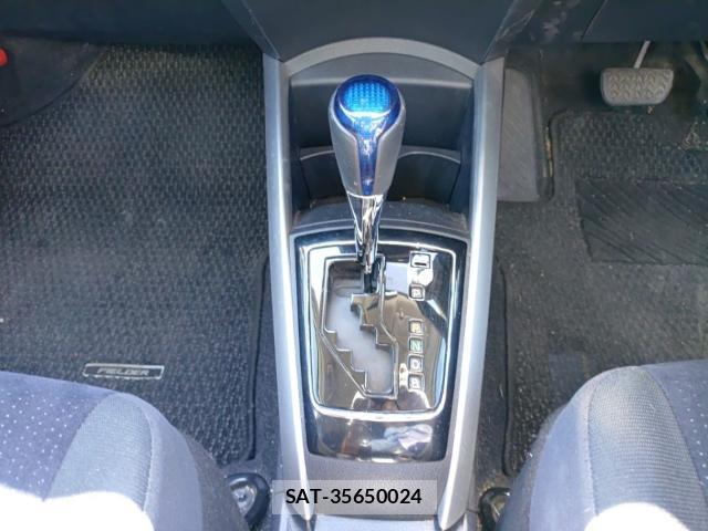 Toyota COROLLA FIELDER 2015-07 8279922-11
