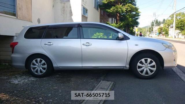 Toyota COROLLA FIELDER 2010-01 8281335-3