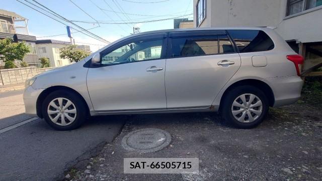 Toyota COROLLA FIELDER 2010-01 8281335-9