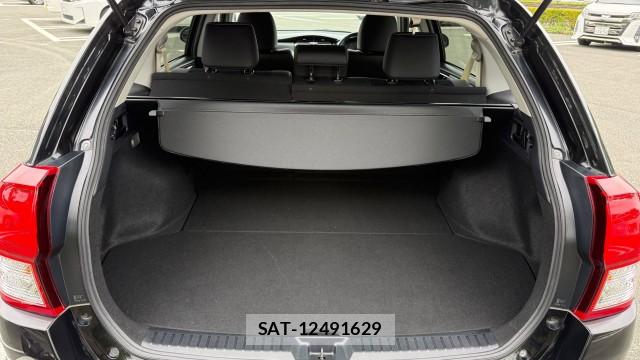 Toyota COROLLA FIELDER 2014-12 8281910-16