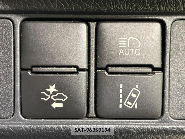 Toyota COROLLA FIELDER 2016-07 8282964-4
