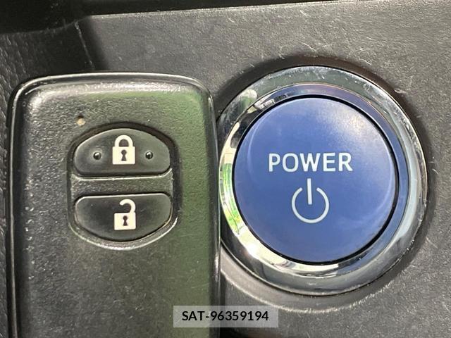 Toyota COROLLA FIELDER 2016-07 8282964-5