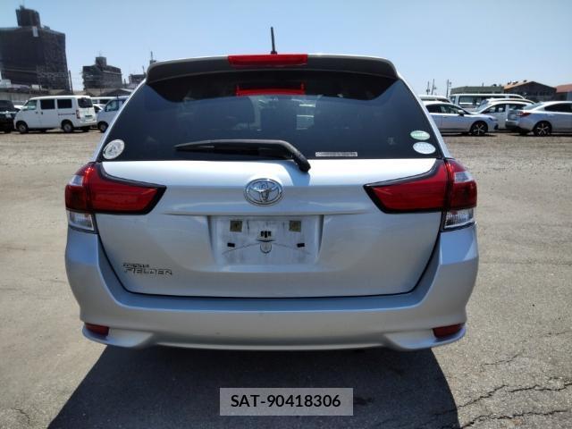 Toyota COROLLA FIELDER 2018-07 8285672-1