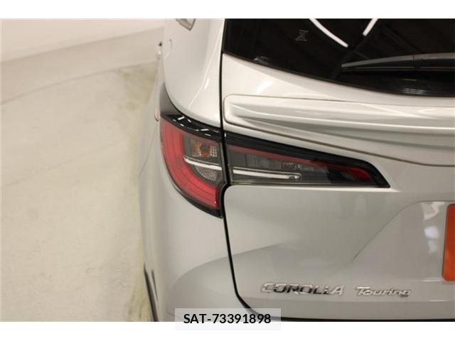 Toyota COROLLA TOURING 2019-11 8277370-18