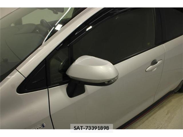 Toyota COROLLA TOURING 2019-11 8277370-19