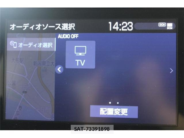 Toyota COROLLA TOURING 2019-11 8277370-3