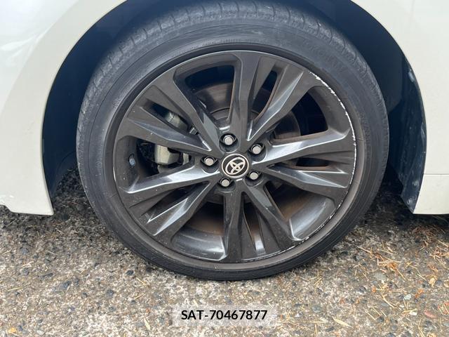 Toyota COROLLA TOURING 2020-08 8277961-13