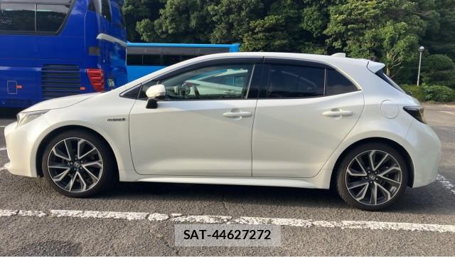 Toyota COROLLA SPORT 2018-08 8281842-10