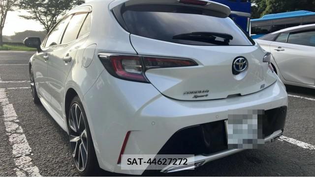 Toyota COROLLA SPORT 2018-08 8281842-13