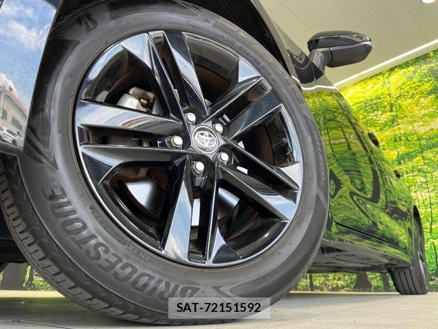 Toyota COROLLA SPORT 2020-09 8283279-12