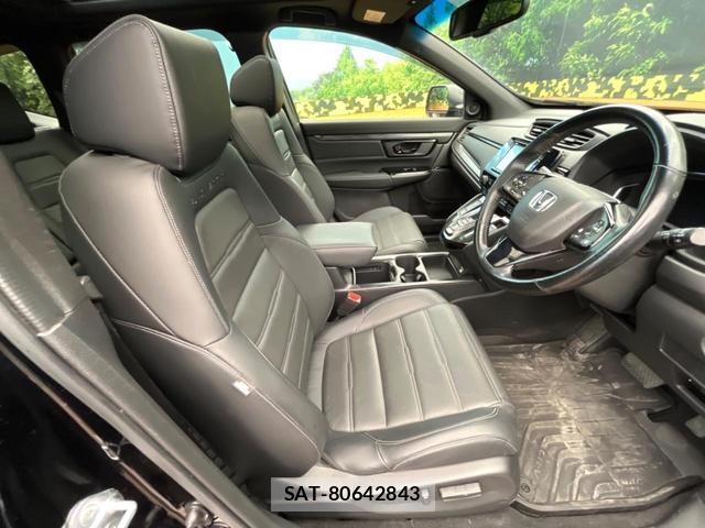 Honda CR-V HYBRID 2022-06 8279799-7