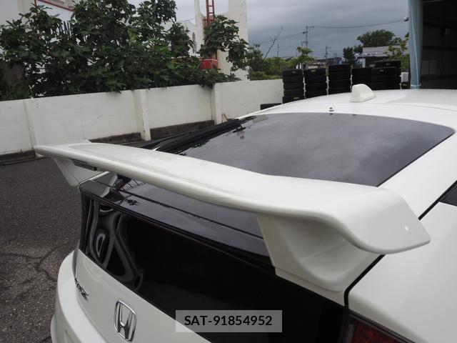 Honda CR-Z 2013-01 8284158-12