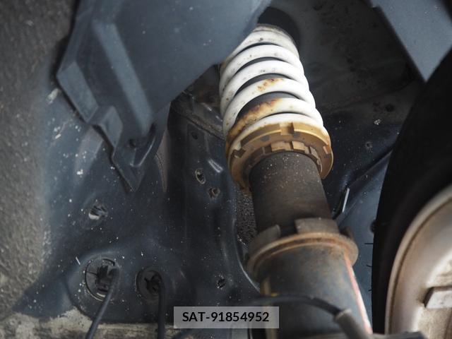 Honda CR-Z 2013-01 8284158-13