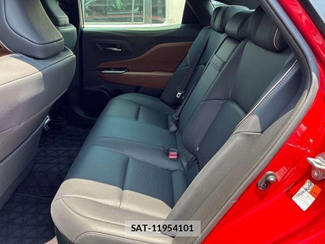 Toyota Crown Crossover 2024-08 8276979-5
