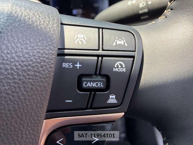 Toyota Crown Crossover 2024-08 8276979-9