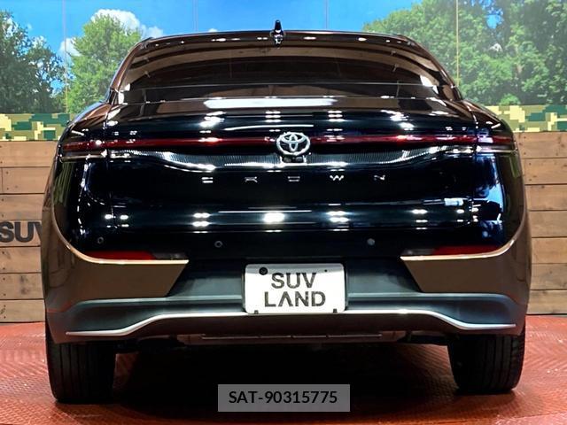 Toyota Crown Crossover 2023-09 8277631-14