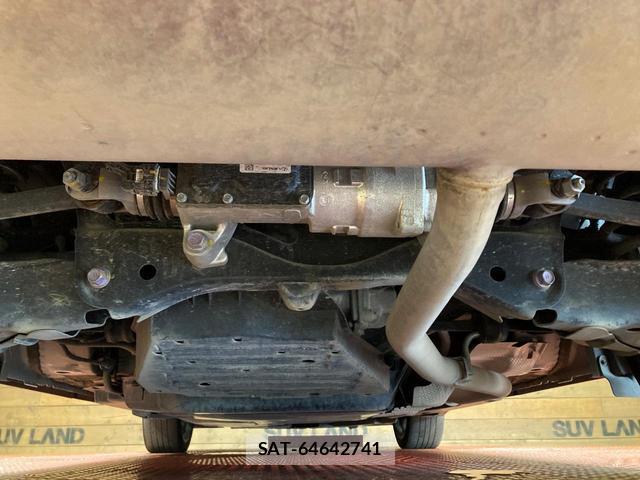 Toyota Crown Crossover 2023-09 8277649-18