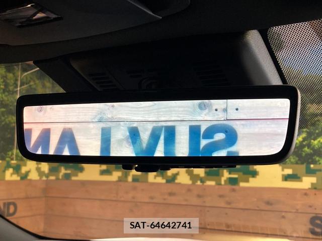 Toyota Crown Crossover 2023-09 8277649-4