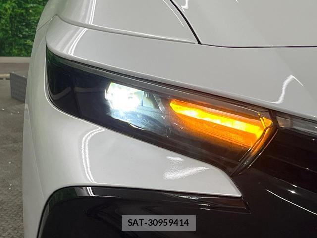 Toyota Crown Crossover 2023-01 8278793-11