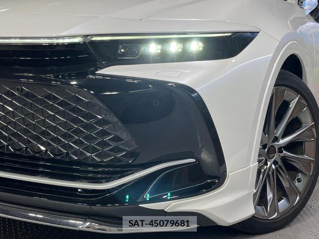 Toyota Crown Crossover 2023-01 8279028-12