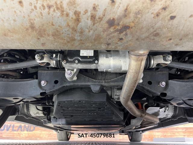 Toyota Crown Crossover 2023-01 8279028-19