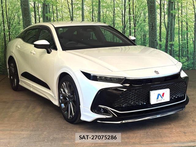 Toyota Crown Crossover 2023-01 8279411-16